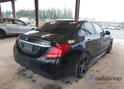 2016 Mercedes-Benz C 450 Amg 4Matic z USA, uszkodzony, nr VIN 55SWF6EB6GU113998